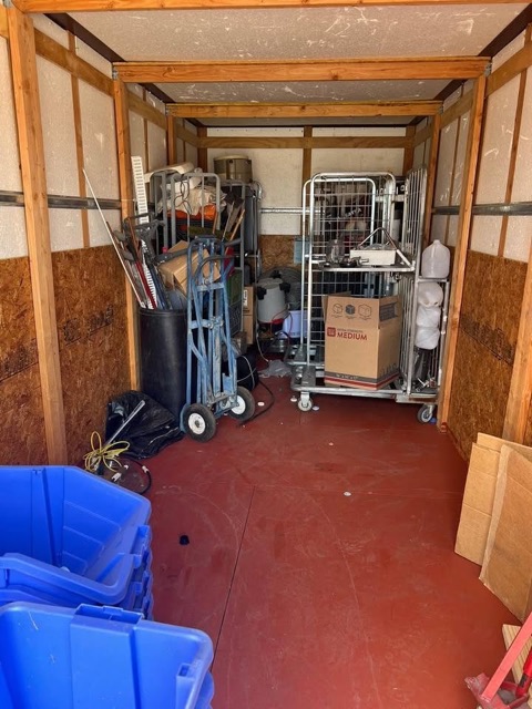 8x20 insulated "Cool Box" storage containers on roll-off wheels (6 available) photo 4